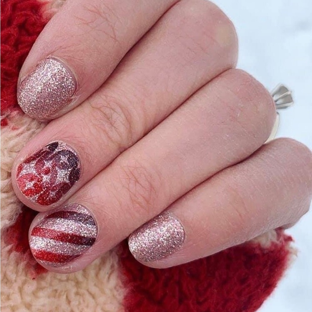 *Retired* Color Street: Wrap It Up | Christmas Holiday Gold Red Metallic Stripes